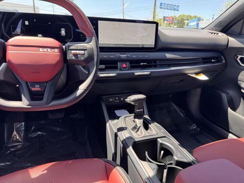 New 2026 Kia K4 EX FWD image 10