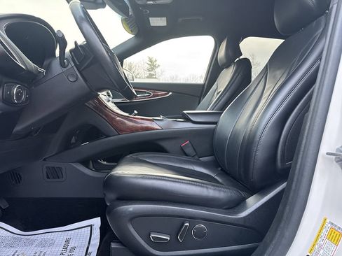 Used 2018 Lincoln MKX Select w/ Select Plus Package image 17