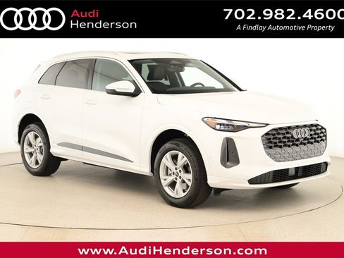 New 2025 Audi Q5 Premium image 1