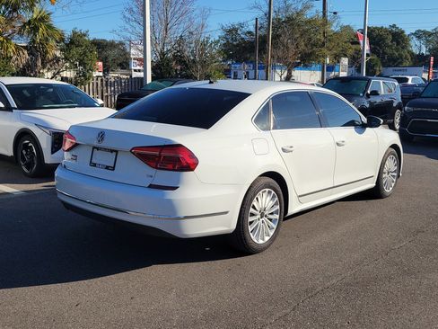 Used 2016 Volkswagen Passat 1.8T SE w/ Lighting Package image 6
