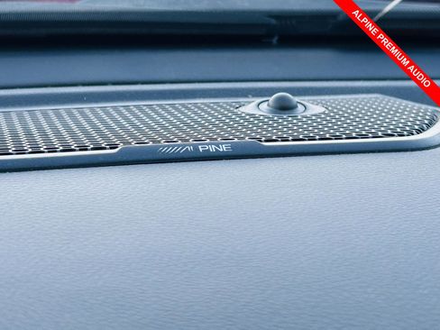 Used 2021 RAM 1500 Big Horn image 5