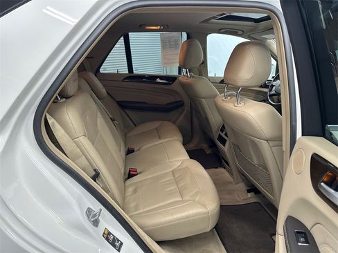 Used 2015 Mercedes-Benz ML 350 2WD image 16