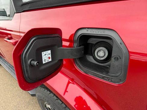 Used 2021 Ford Bronco Outer Banks AWD/4WD image 62
