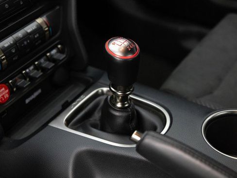 Used 2017 Ford Mustang Shelby GT350R w/ GT350R Equipment Group 920A image 30