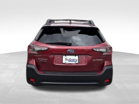 Used 2023 Subaru Outback Premium AWD/4WD image 6