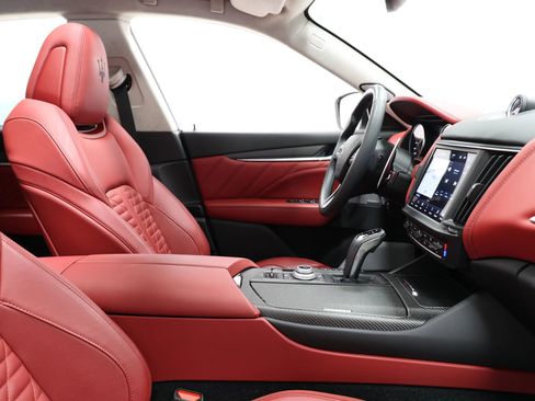 Used 2022 Maserati Levante Modena AWD/4WD image 90
