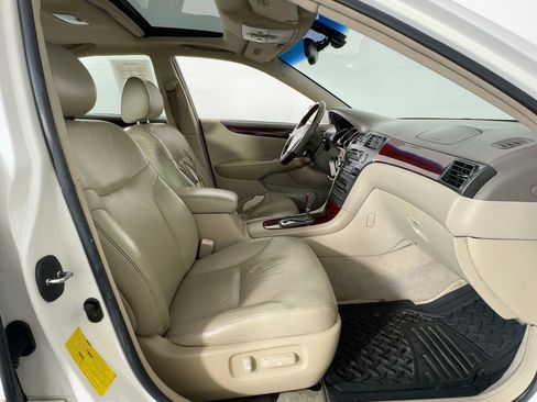 Used 2004 Lexus ES 330 image 28