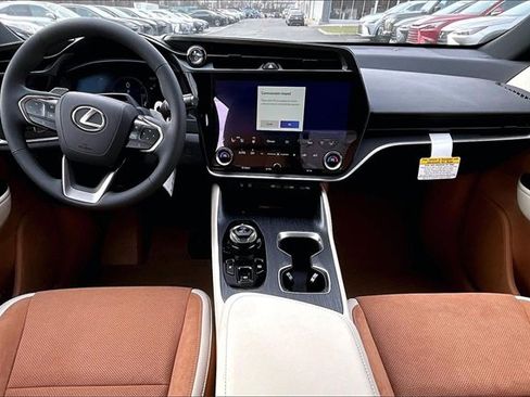 New 2026 Lexus RZ 450e AWD image 5