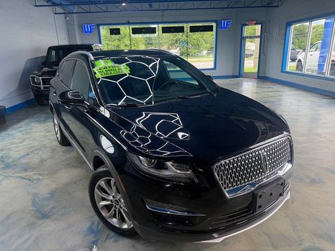 Used 2019 Lincoln MKC Select w/ Vista Value Package AWD/4WD image 7
