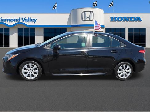 Used 2023 Toyota Corolla LE FWD image 9
