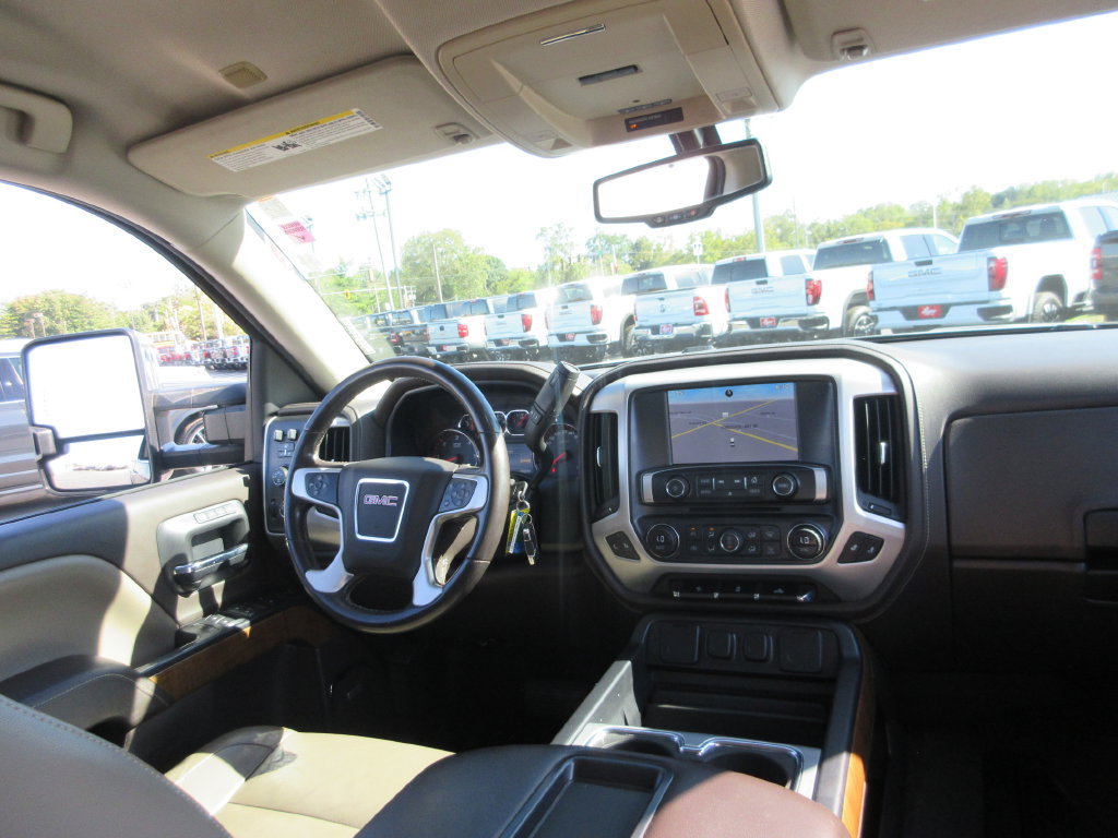 Used 2015 GMC Sierra 1500 SLT w/ SLT Crew Cab Value Package AWD/4WD image 26