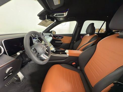 New 2025 Mercedes-Benz GLC 300 4MATIC image 9