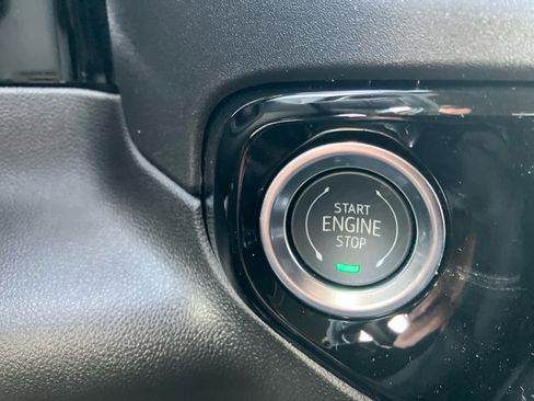 New 2026 GMC Sierra 2500 SLE image 26