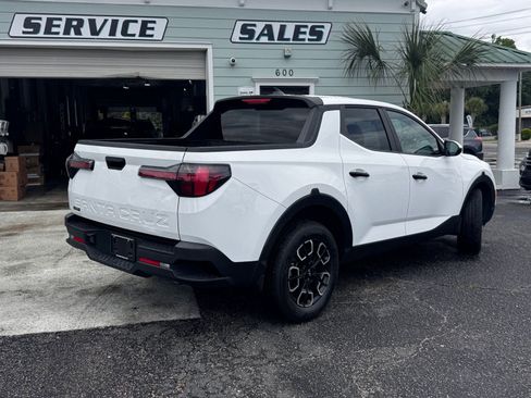 Used 2022 Hyundai Santa Cruz SEL w/ Cargo Package FWD image 4