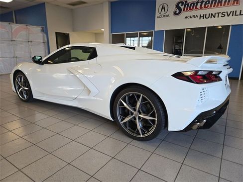 Used 2023 Chevrolet Corvette Stingray Convertible w/ Z51 Performance Package image 6