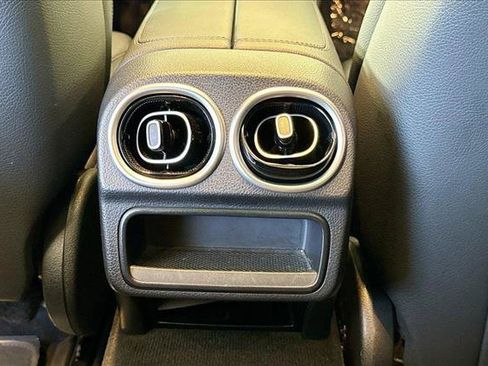 Used 2022 Mercedes-Benz C 300 Sedan image 24