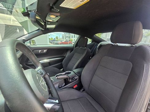Used 2016 Ford Mustang Coupe w/ Equipment Group 051A RWD image 17