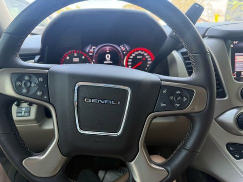 Used 2015 GMC Yukon Denali w/ Open Road Package image 28