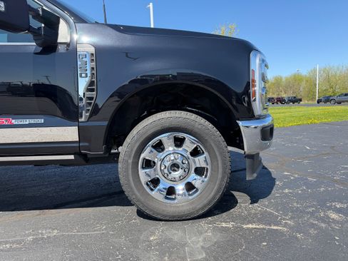 Certified 2024 Ford F350 King Ranch w/ Chrome Package AWD/4WD image 51