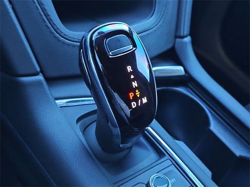 Used 2023 Cadillac XT6 Premium Luxury w/ Technology Package image 26