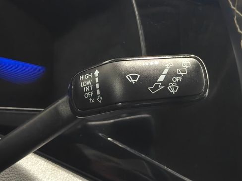 Used 2022 Volkswagen Taos S w/ IQ Drive S Package image 41