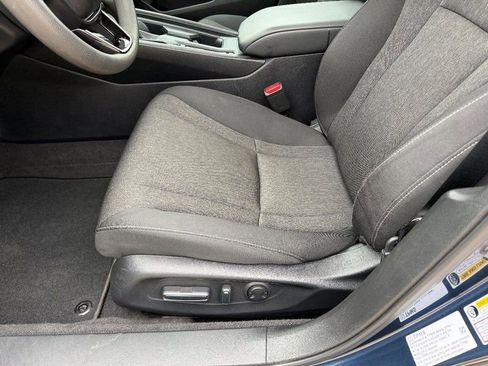 Certified 2024 Honda Accord EX image 19