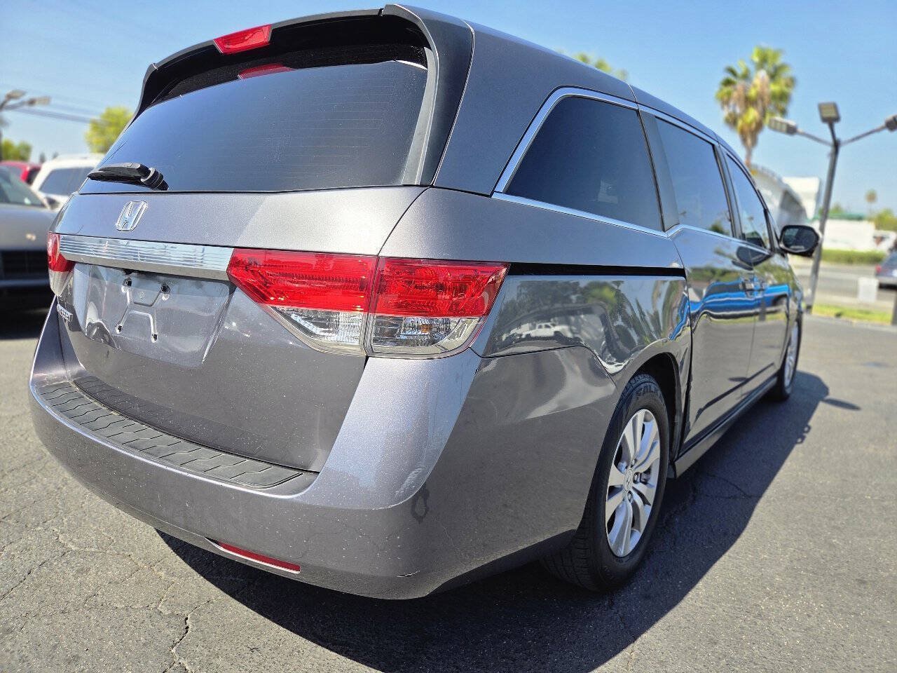 Used 2014 Honda Odyssey EX-L image 9