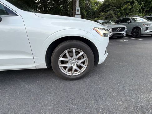 Used 2021 Volvo XC60 T5 Momentum AWD/4WD image 21