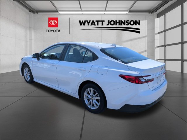 Certified 2025 Toyota Camry LE FWD image 5