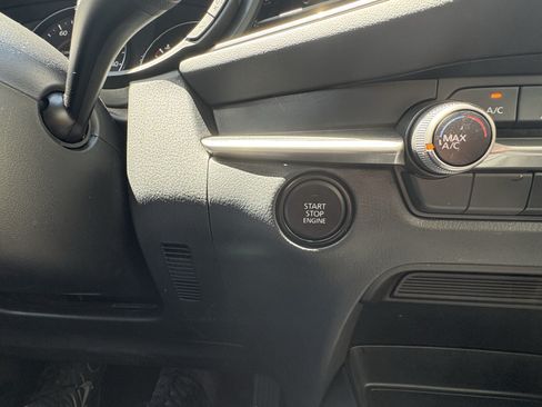 Used 2023 MAZDA CX-30 AWD 2.5 S image 18