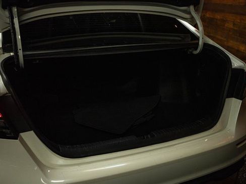 Used 2023 Honda Accord Sport image 7