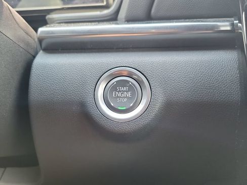 Used 2025 GMC Terrain Elevation AWD/4WD image 26