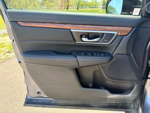 Used 2021 Honda CR-V Touring image 23