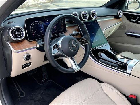 Certified 2023 Mercedes-Benz C 300 4MATIC Sedan image 18