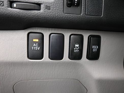 Used 2008 Toyota 4Runner SR5 image 21