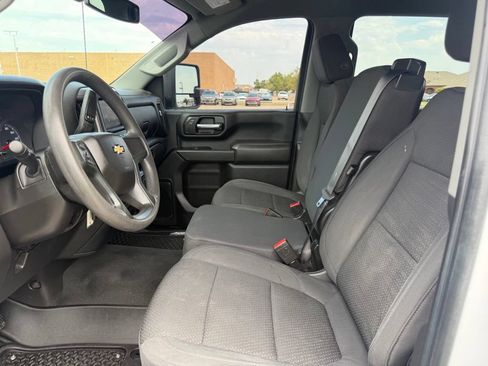 Used 2022 Chevrolet Silverado 2500 Custom w/ Custom Value Package AWD/4WD image 28