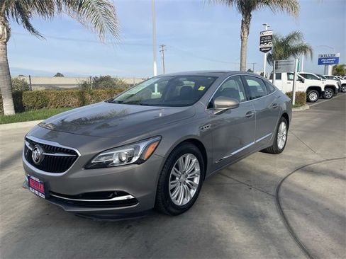 Used 2019 Buick LaCrosse Essence w/ Sights and Sounds Package image 4
