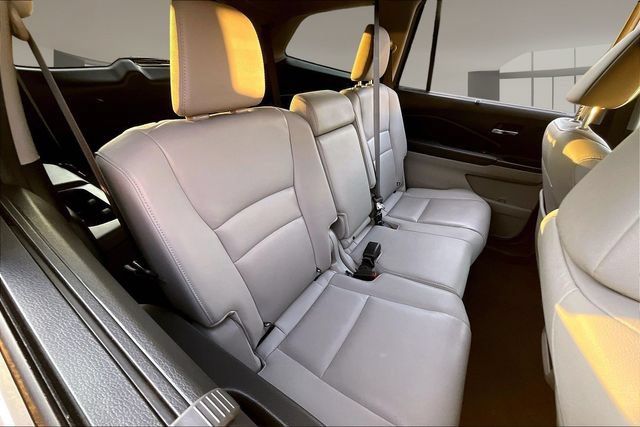 Used 2022 Honda Pilot EX-L image 23