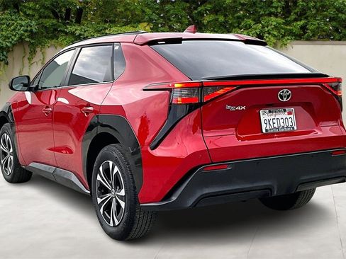 Certified 2023 Toyota bZ4X XLE image 4