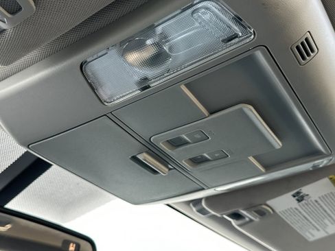 Used 2015 Toyota Tundra Platinum image 23