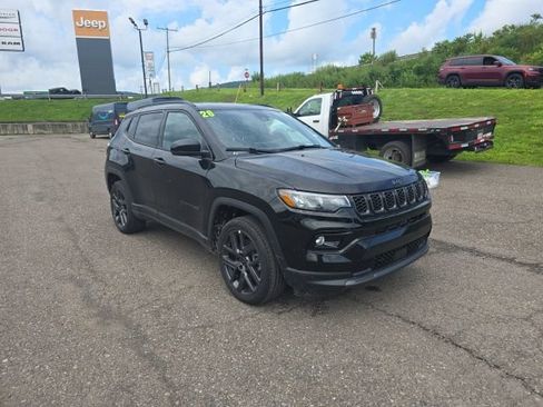 New 2026 Jeep Compass Limited AWD/4WD image 2
