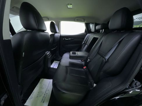 Used 2018 Nissan Rogue Sport SL image 27