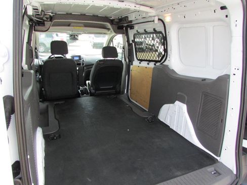 Used 2019 Ford Transit Connect XL image 23