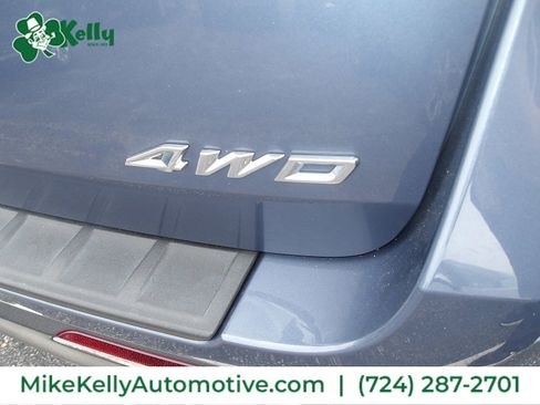 Used 2021 Ford Explorer XLT AWD/4WD image 10