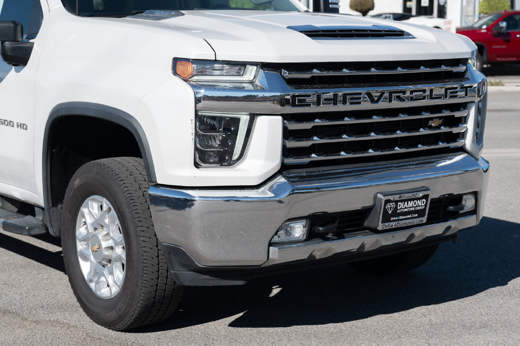 Used 2022 Chevrolet Silverado 2500 LTZ w/ LTZ Convenience Package AWD/4WD image 9