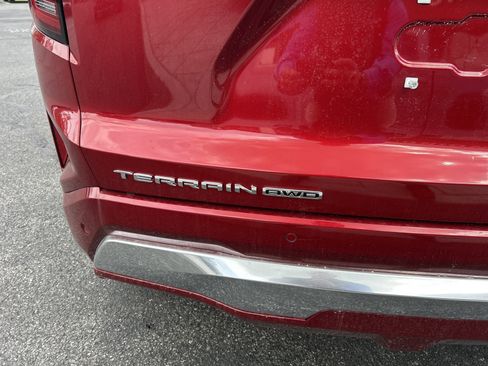 New 2026 GMC Terrain Denali AWD/4WD image 9