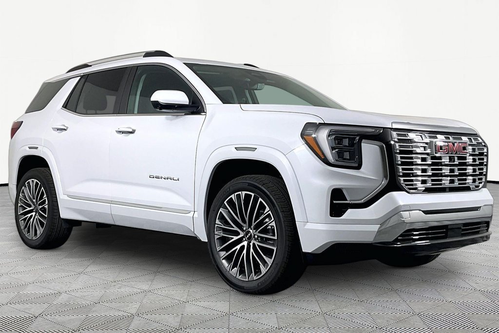 New 2027 GMC Terrain Denali w/ LPO, Floor Liner Package AWD/4WD image 3