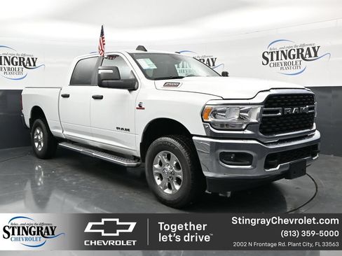 Used 2024 RAM 2500 Big Horn AWD/4WD image 1