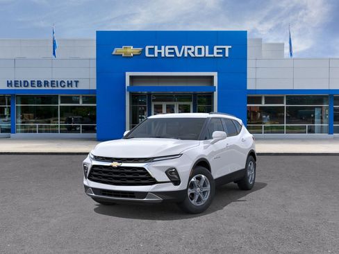 New 2026 Chevrolet Blazer LT image 32