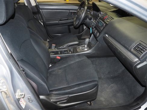 Used 2013 Subaru Impreza 2.0i image 14